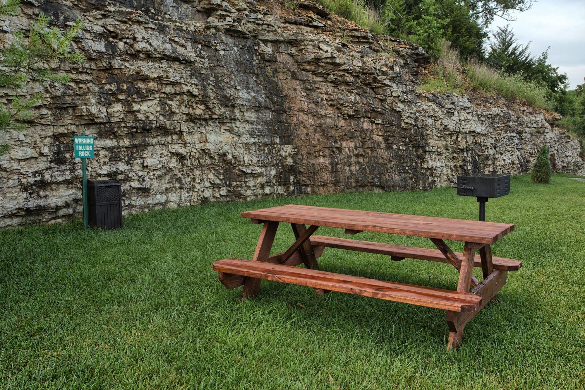 Cliffs Resort Table Rock Lake แบรนสัน ภายนอก รูปภาพ